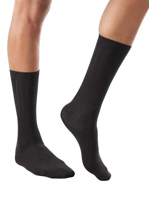 Jockey Men's Blended Modal Stretch Crew Length Thermal Socks With StayFresh Treatment - Black