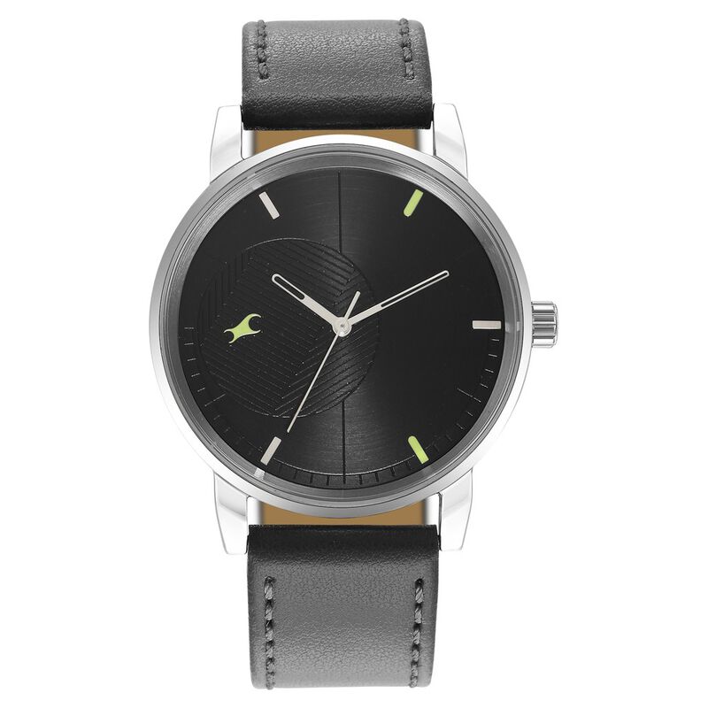 Fastrack Stunners Quartz Analog Black Dial Leather Strap Watch for Guys